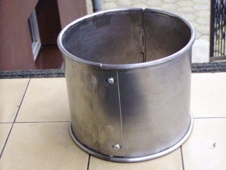 Objímka s panty